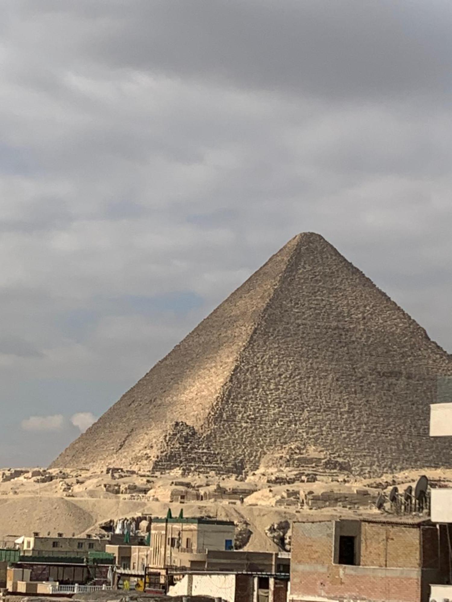 Abo Stait - Pyramid View Homestay Kafrat al Jabal Exterior photo